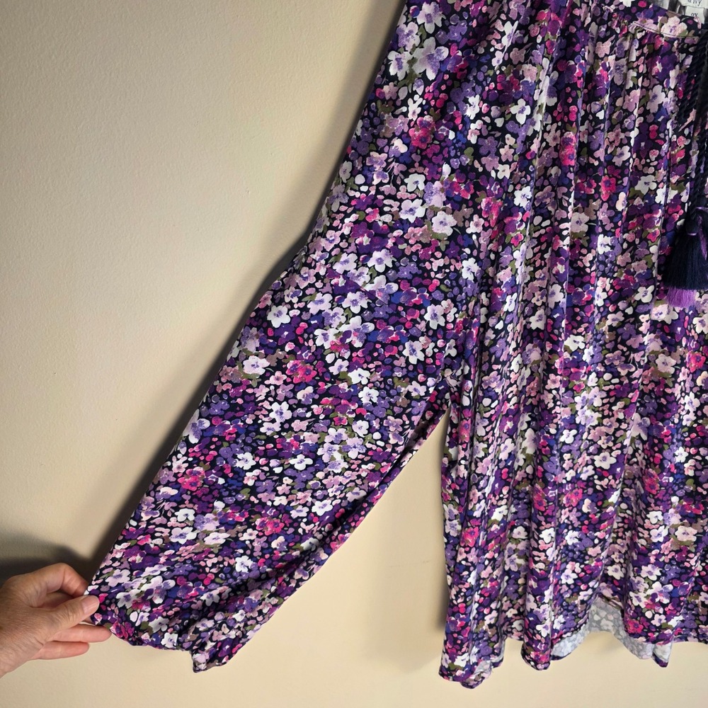 Crown & Ivy Peasant Top Women 2X Purple Floral Long Sleeve Tassel Boho Blouse - Picture 4 of 11